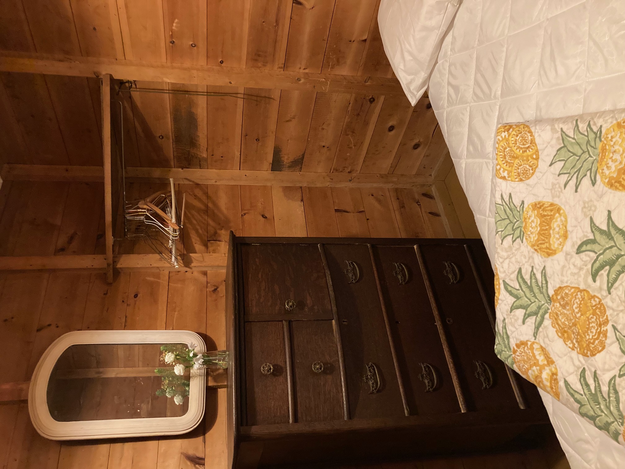 Golden Glow Cabin