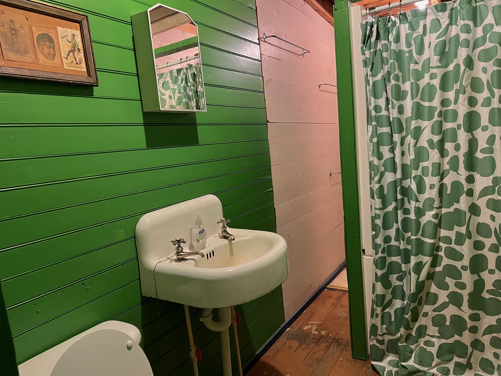Nifty Cabin