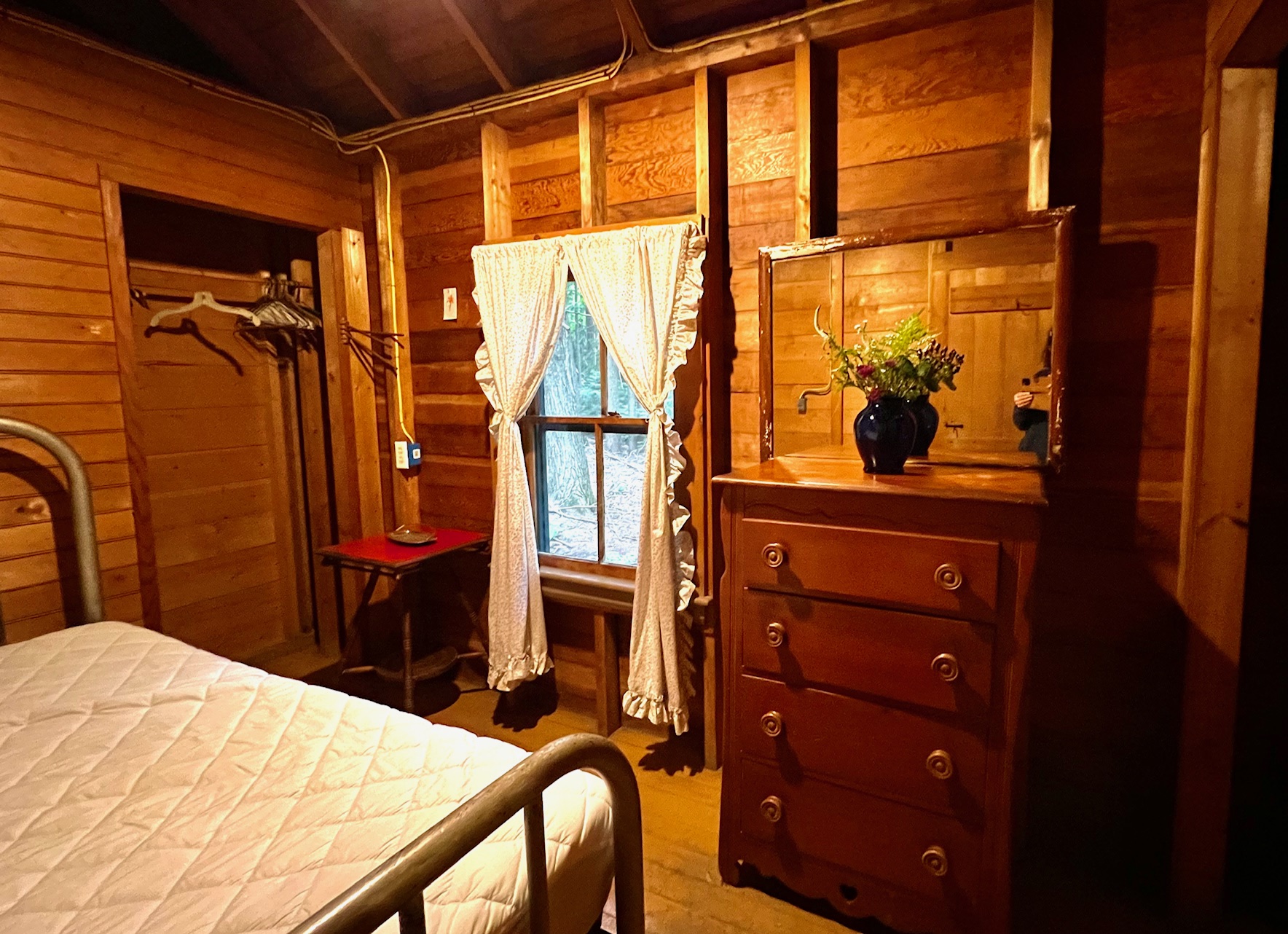 Nifty Cabin