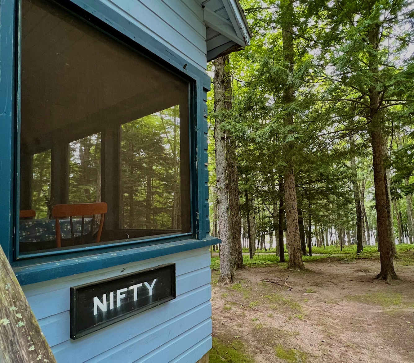 Nifty Cabin Exterior